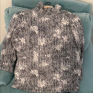 NIC+ZOE Black and White Patterned Top